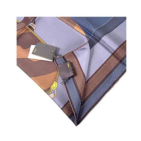 prezzi foulard fendi in seta|Foulard Fendi in Seta Blu .